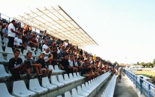 Gradski stadion - Auf der Trib&uuml;ne