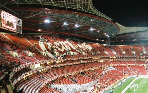 Est&aacute;dio da Luz - Hintertorseite (Coca-Cola-Trib&uuml;ne)