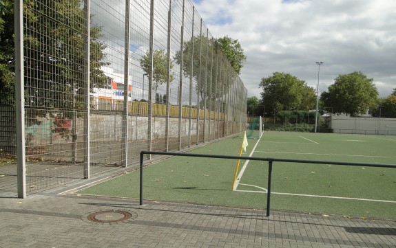 BZA Karl-Hohmann-Stra�e Platz 2