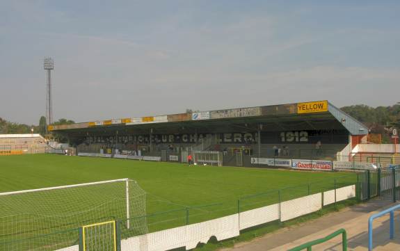 Stade de la Neuville - Gegentrib&uuml;ne