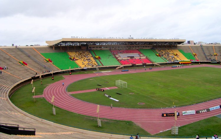 Stade L&eacute;opold S&eacute;dar Senghor
