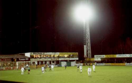 Lorzestraat - Kneipe und Stehpl&auml;tze