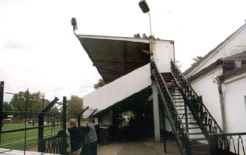 Stadion der H&uuml;ttenwerker - Trib&uuml;ne von der Seite