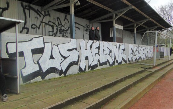 Stadion B&auml;uminghausstra&szlig;e Hartplatz