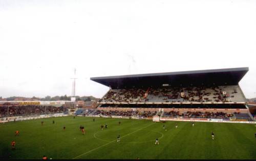 Gegen und Hintertortrib�ne