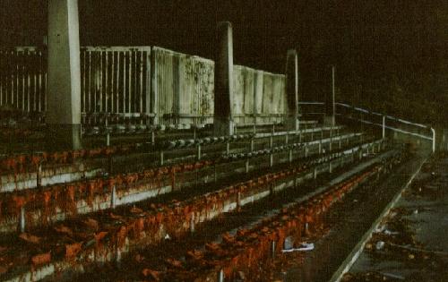 Weserstadion  - Wie kann man einer Trib&uuml;ne so was antuen?