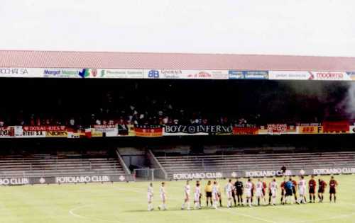 Stade de la Maladiere - S&uuml;dtrib&uuml;ne