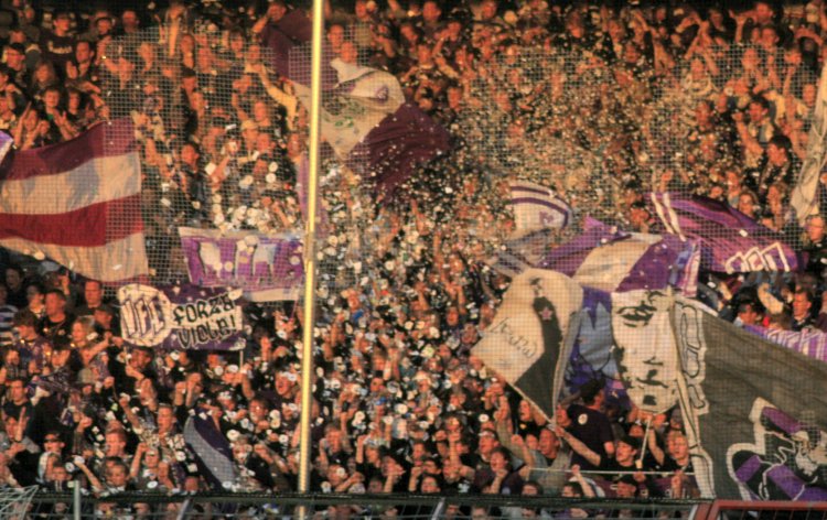 Stadion Bremer Br&uuml;cke