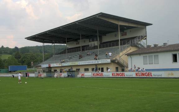 Stadion Br&ouml;tzinger Tal