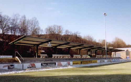 R&ouml;hrtalstadion - Waiting for a Train...