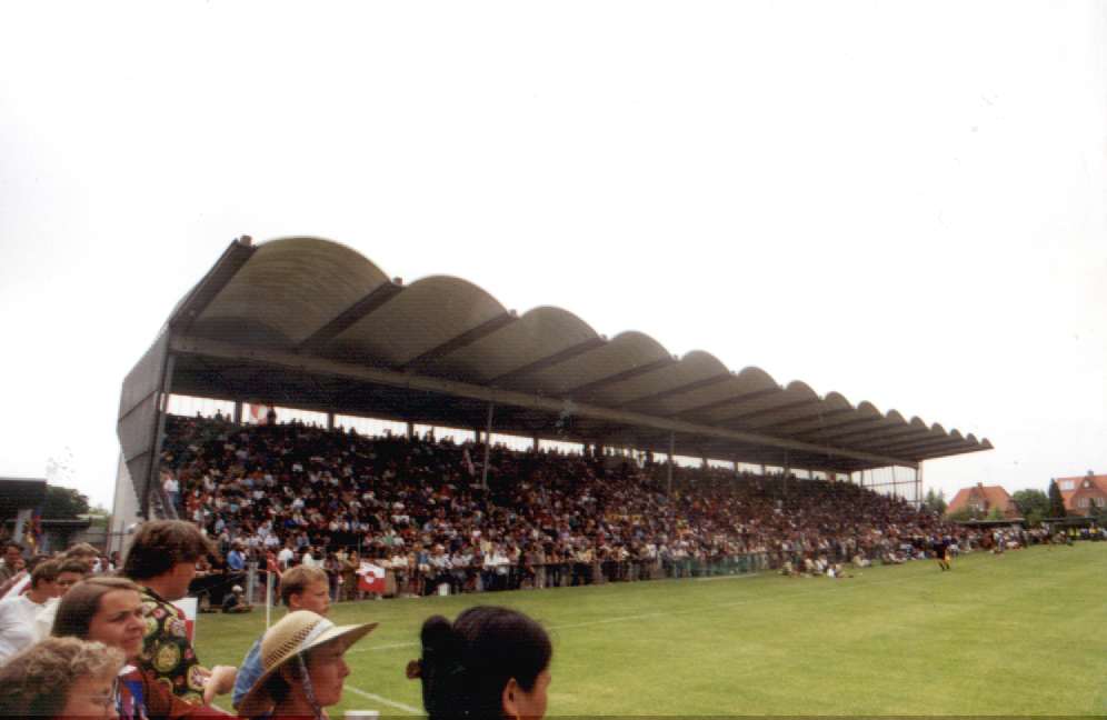 Vanl&oslash;se Idr&aelig;tspark - Trib&uuml;ne