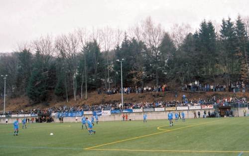 Sportplatz Rudi-W&uuml;nzer-Stra&szlig;e - Gegenseite