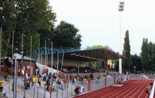 Lohrheidestadion  - Haupttrib&uuml;ne